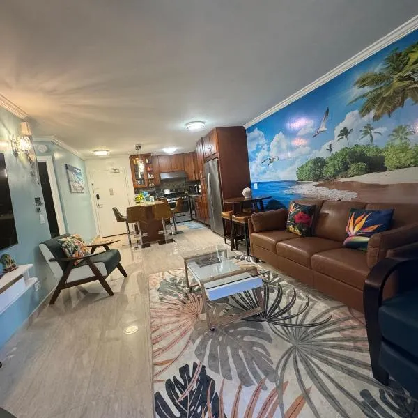 Aloha Waikiki Condo 2Beds, 2Baths, Free Parking.，位于檀香山的酒店