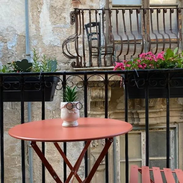 GRETA'S APARTMENT DISCESA DELLE CAPRE，位于巴勒莫的酒店