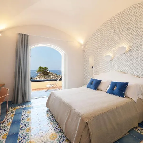 Capri beach relais Oltremare，位于卡普里的酒店