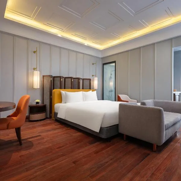Minerva Premium Hotel，位于河内的酒店