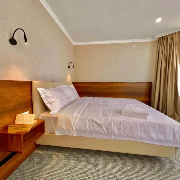 Eco Villa Bishkek，位于Privokzalʼnoye的酒店