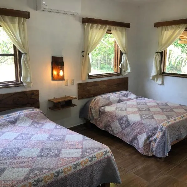 Cabañas 5 minutos de playa AC y estacionamiento,位于Gutiérrez Zamora的酒店