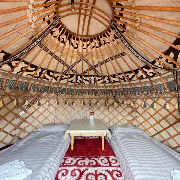 Agat Yurt Camp，位于Kaji-Say的酒店