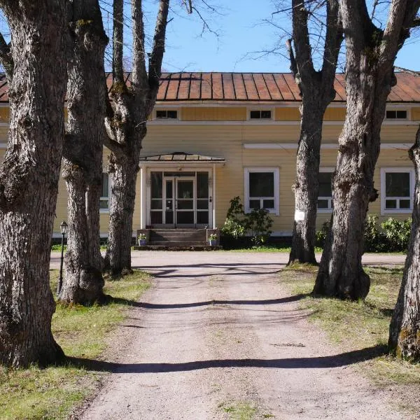 Lindallén Guest House，位于Billnäs的酒店