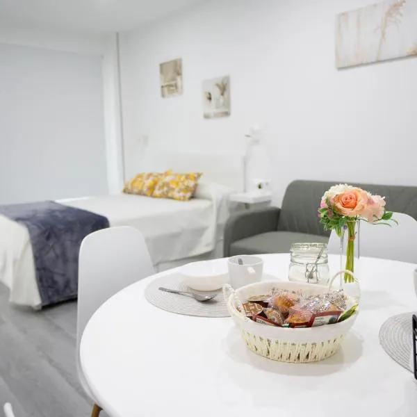 Huna Apartamentos，位于帕德隆的酒店