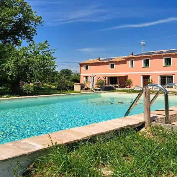 All'ombra della quercia，位于法诺的酒店