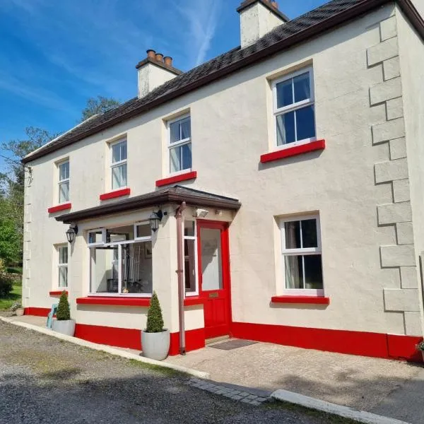 The Lodge at Heathfield House，位于巴利卡斯尔的酒店