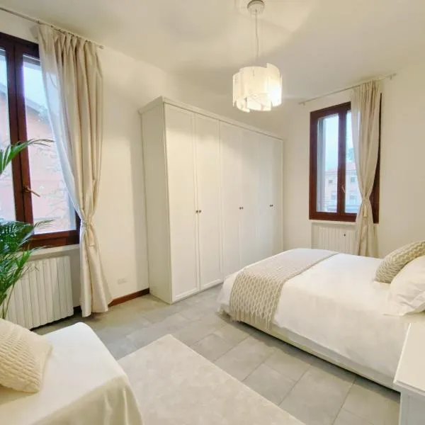 Gris Apartment: Venice Mestre，位于梅斯特的酒店