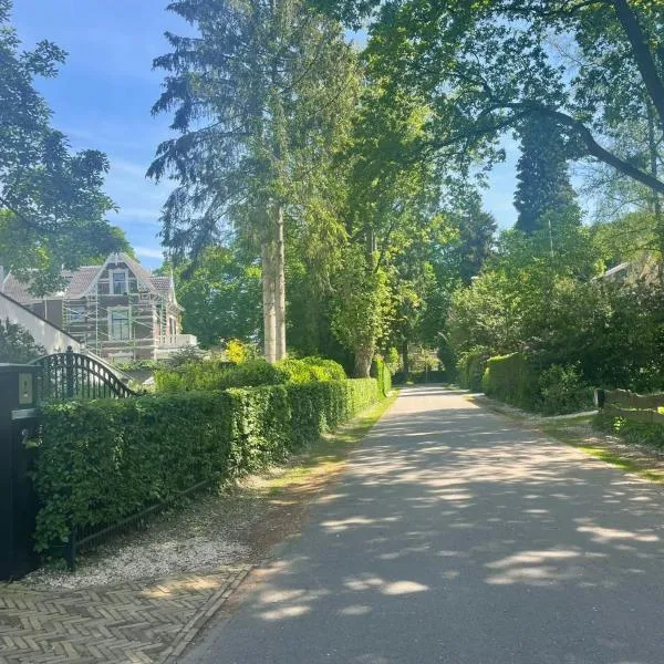 Huisje Hendrik，位于巴恩的酒店