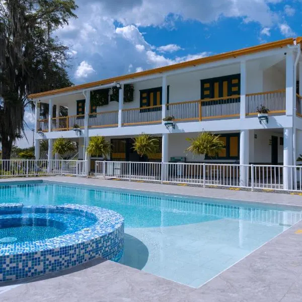 Colina del Sol Hotel Hacienda，位于金巴亚的酒店