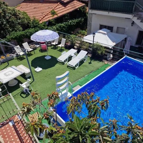 Althea Etna Garden，位于尼科洛西的酒店