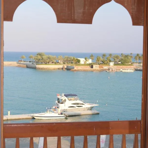 Jabal Sifah Tha Marina View Apartment，位于Dhīqdah的酒店