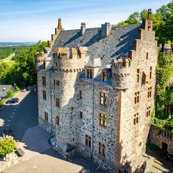 Burghotel Staufenberg，位于Allendorf an der Lumda的酒店