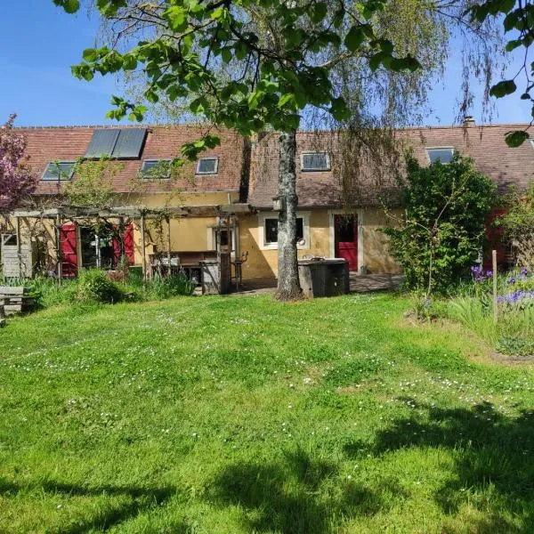 Le Calibrochet - 24 Heures du Mans，位于Saint-Ouen-en-Belin的酒店