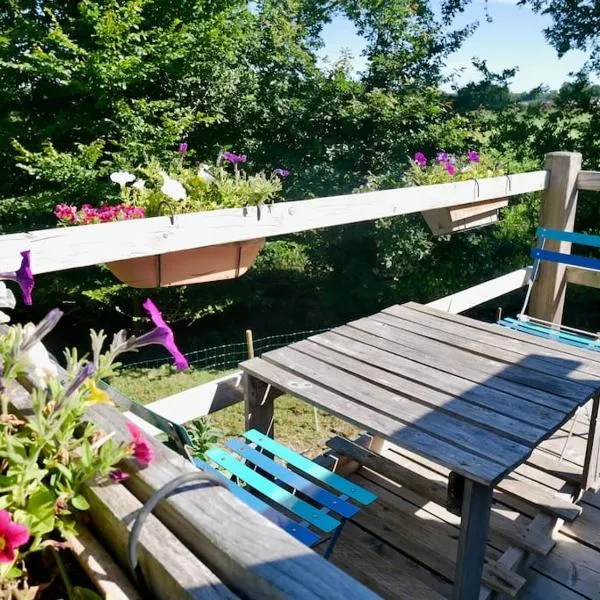 Maison Canal de Nantes à Brest，位于Paule的酒店