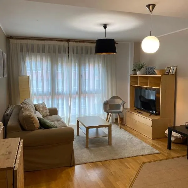 La Serna，位于阿里纳斯·德·卡伯瑞勒斯的酒店