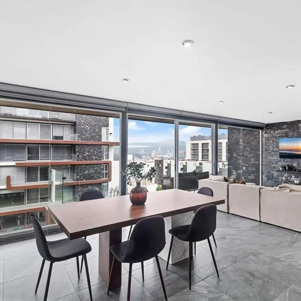 MS Suite Inmejorable Vista Alberca Milenio C31，位于克雷塔罗的酒店