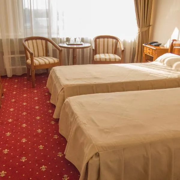 特瑞安酒店，位于Vărsătura的酒店