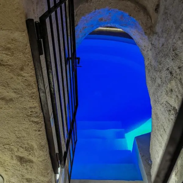 Grotta Gea Luxury Home con Piscina & Spa，位于马泰拉的酒店