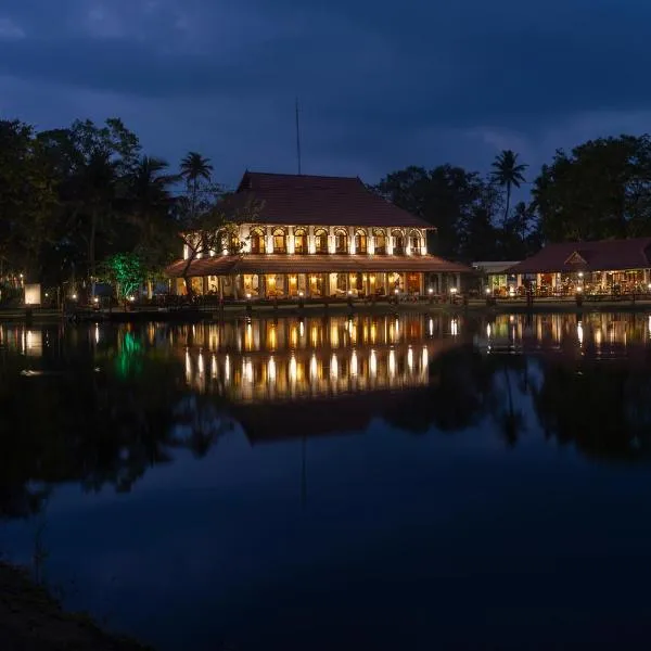 Taj Kumarakom Resort and Spa Kerala，位于库玛拉孔的酒店