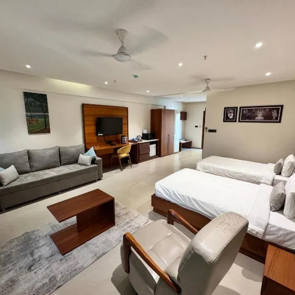 Siara Styles Amba Suites, Gandhinagar，位于Koba的酒店