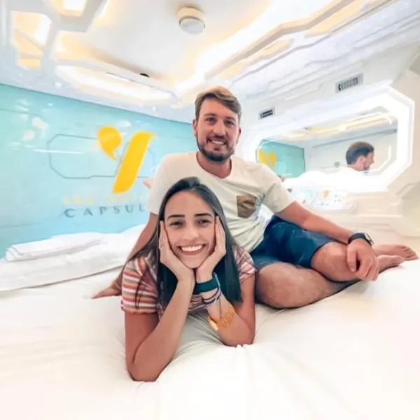 The Yellow Capsule Cancun Close to Airport，位于坎昆的酒店