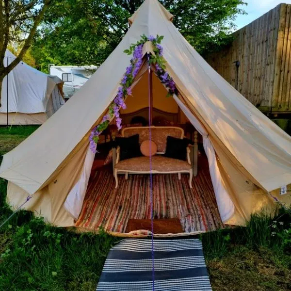 French Tent secret garden glamping，位于特伦托河上的纽瓦克的酒店