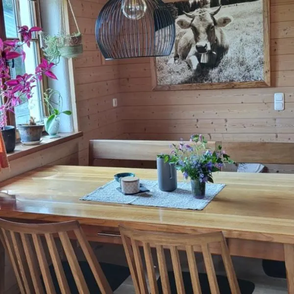 Ferienhof Rindalphorn mit Sauna in ländlicher Idylle，位于米森-维尔哈姆斯的酒店