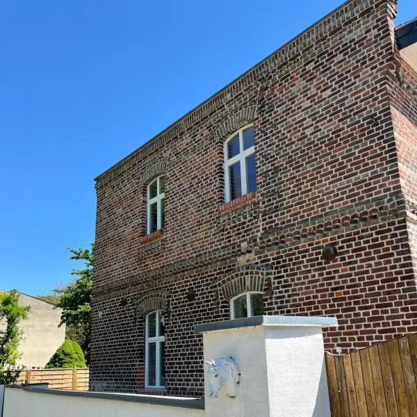 Remise 23a - 2Schlafzimmer Unterkunft für 4-köpfige Familie，位于舍讷费尔德的酒店