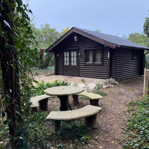 Cabaña de ensueño en el bosque y junto al mar，位于Miengo的酒店