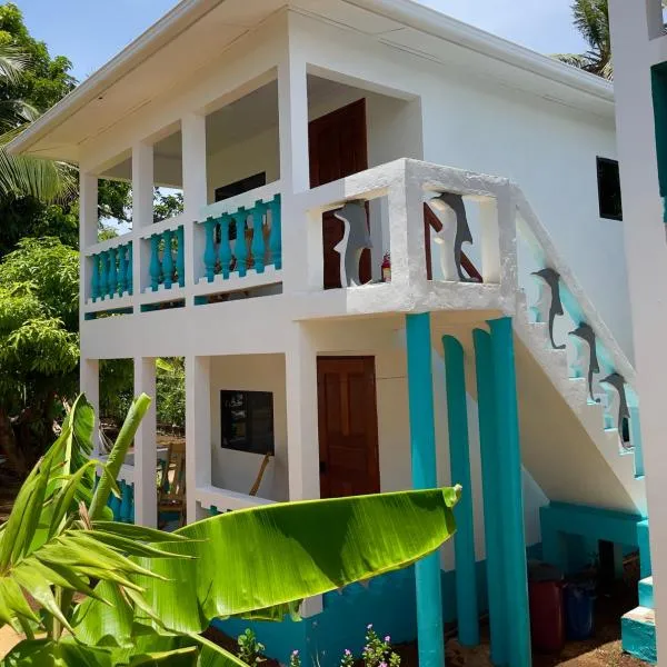 Apartments at Los Delfines Little Corn，位于小玉米岛的酒店