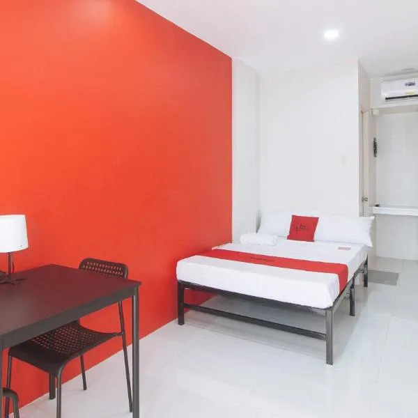 RedDoorz @ Aerial Hotel Los Baños，位于洛斯巴尼奥斯的酒店