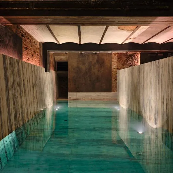 格兰德酒店，位于罗兹的酒店