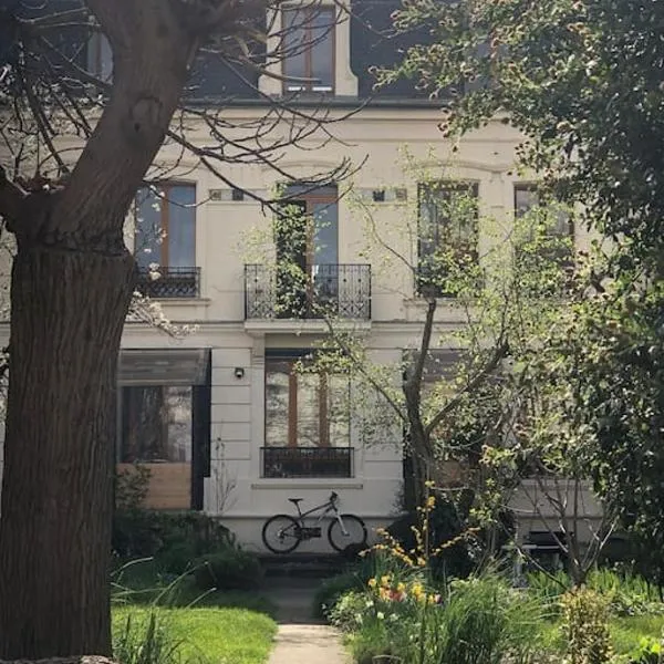 Le jardin d'Alfortville,位于阿尔福维尔的酒店