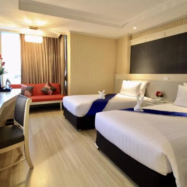 โรงแรมวีวิช V Wish Hotel，位于Ban Kut Kwang的酒店