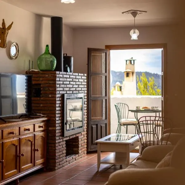 Casa Los Compadres de Capileira con Piscina，位于卡皮雷拉的酒店