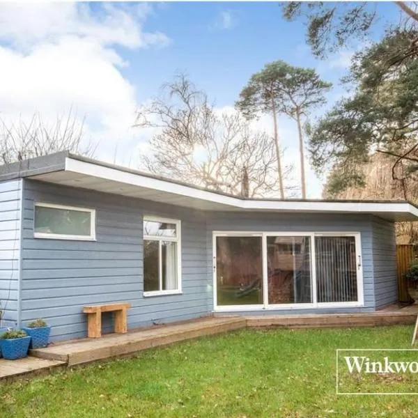 Contemporary Garden Cabin，位于芬当的酒店