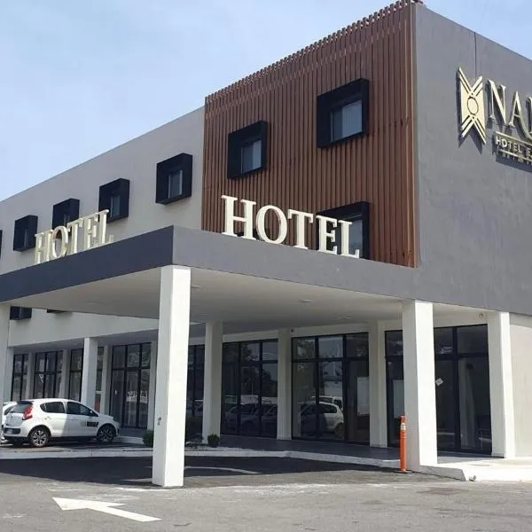 Nairy Hotel Ejecutivo，位于特皮克的酒店