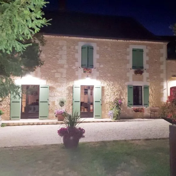 Chambres d'hôtes du Lac Beausoleil，位于Campsegret的酒店