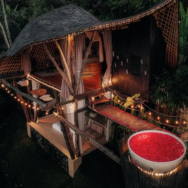 Camaya Bali - Magical Bamboo Houses，位于Selat的酒店