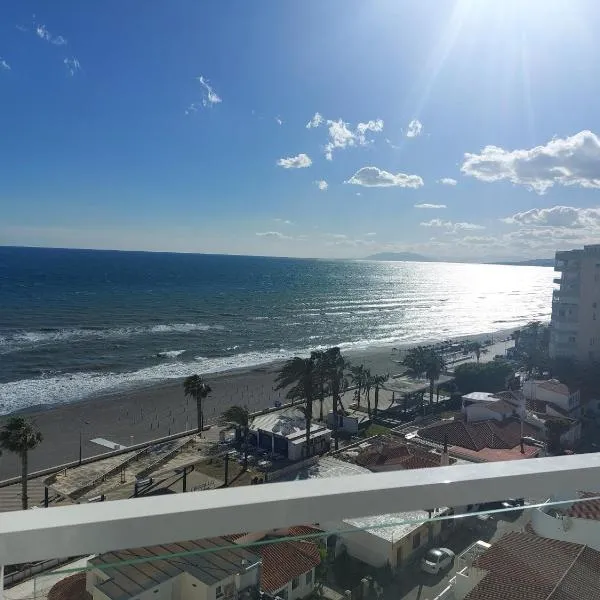 MIRADOR PLAYA Torrox-1ª línea playa con piscina - Deluxe，位于托罗克斯科斯塔的酒店