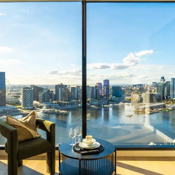 Brilliant Collins Wharf Waterfront Condo，位于墨尔本的酒店