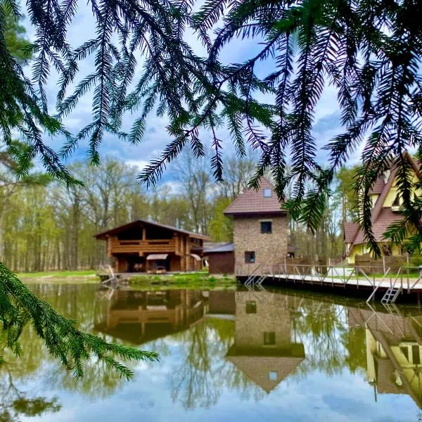 Complex MAYARIV，位于Makariv的酒店