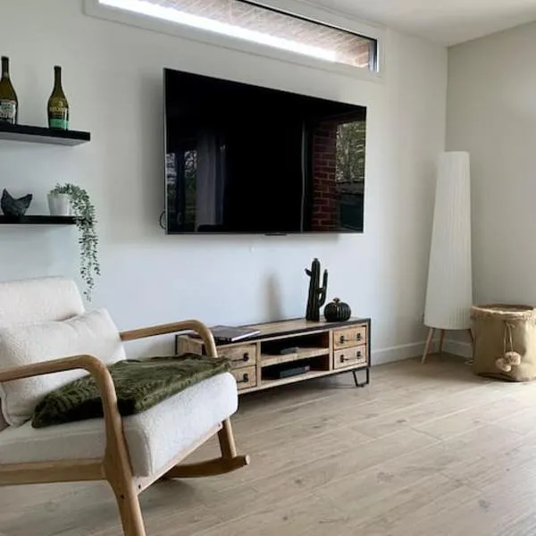 Gîte de groupe au cœur des Monts de Flandres，位于Eecke的酒店