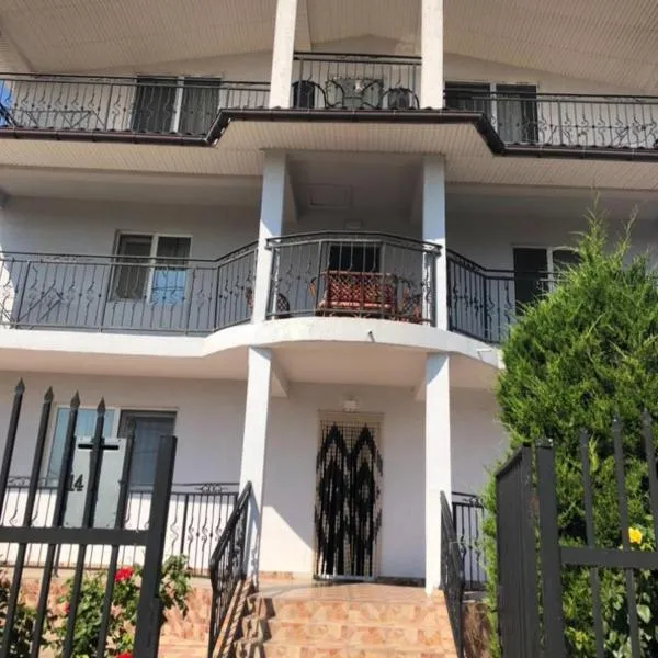 Vila Diana，位于泰基尔吉奥尔的酒店