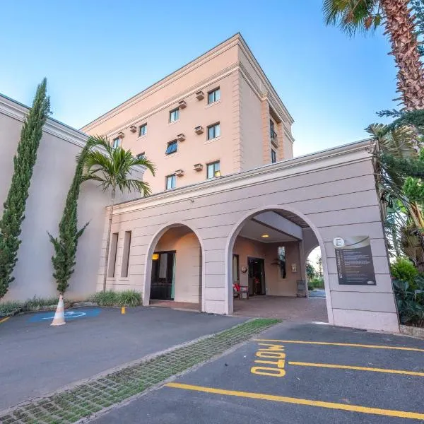 阿尔费纳斯卡拉斯酒店，位于Fama的酒店