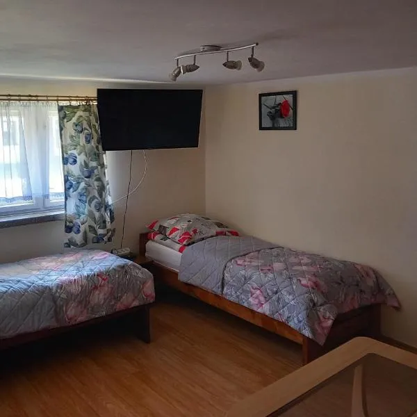 Apartament pod Szlakiem，位于科尔别卢夫的酒店