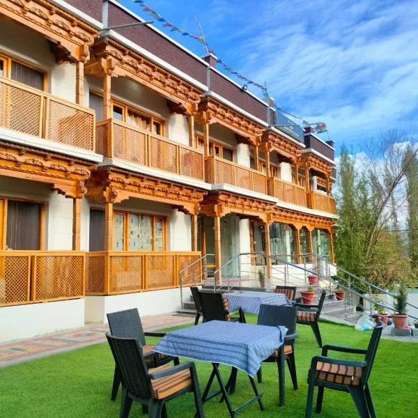Apricus hotel，位于列城的酒店