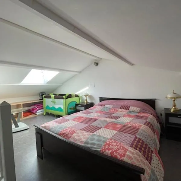Chambre à la campagne,位于Béruges的酒店