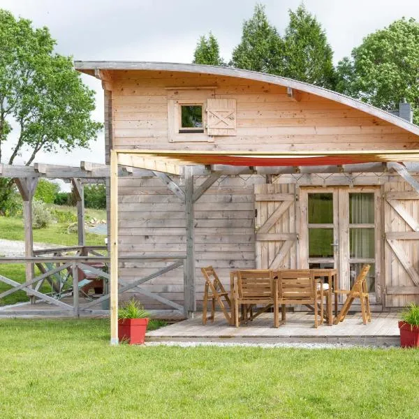 Chalet 5 personnes, proche canal，位于Landeleau的酒店